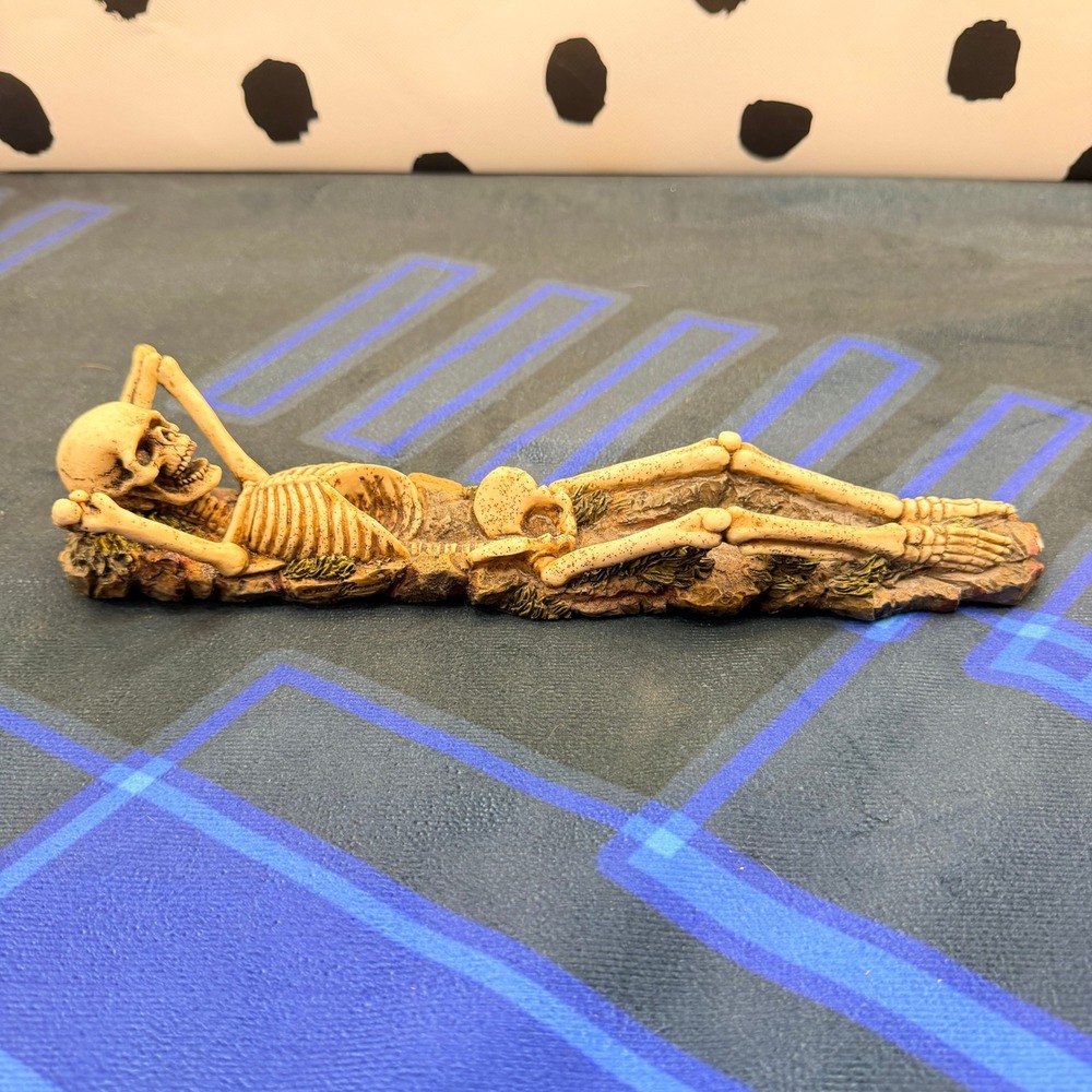 Veronese 2002 Skeleton Incense Burner Reclining Ash Catcher Resin Gothic Horror